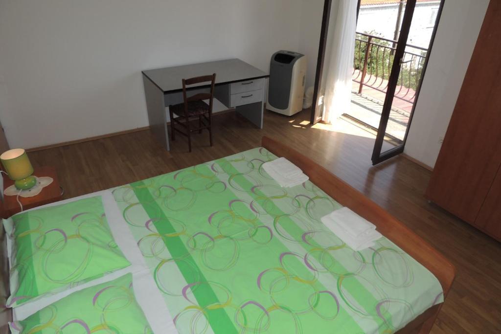 Apartment Travarevic